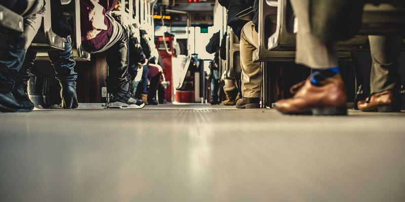 年货卡如何激发员工归属感：从传统美食到赛博朋克风格购物的创新融合